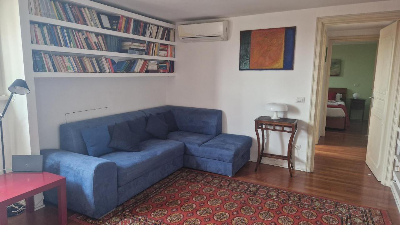 Casa Di Libri - Delizioso Appartamento A 10 Min Da Trastevere Rom Exterior foto