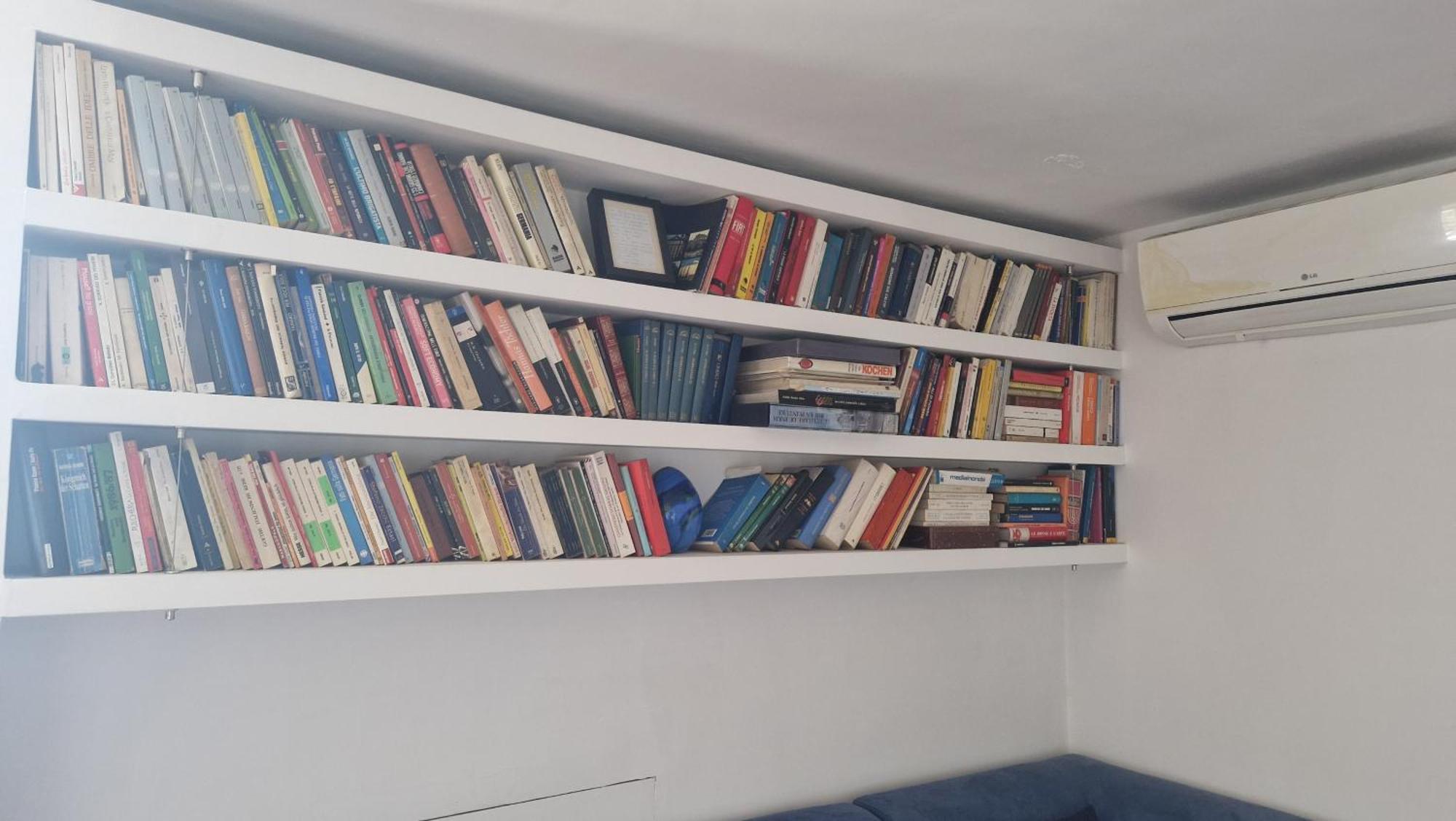 Casa Di Libri - Delizioso Appartamento A 10 Min Da Trastevere Rom Exterior foto